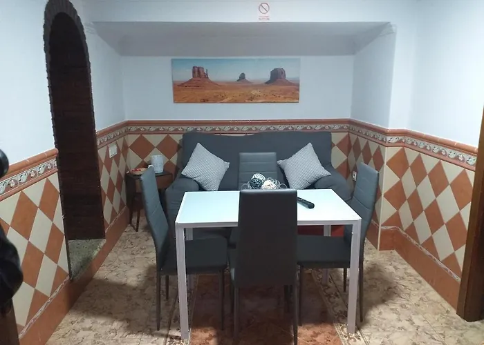 Casa Cueva Roman