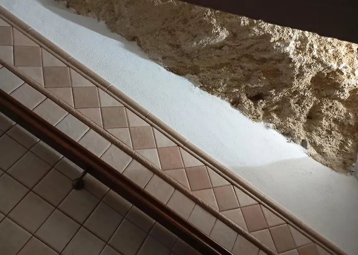 Casa Cueva Roman